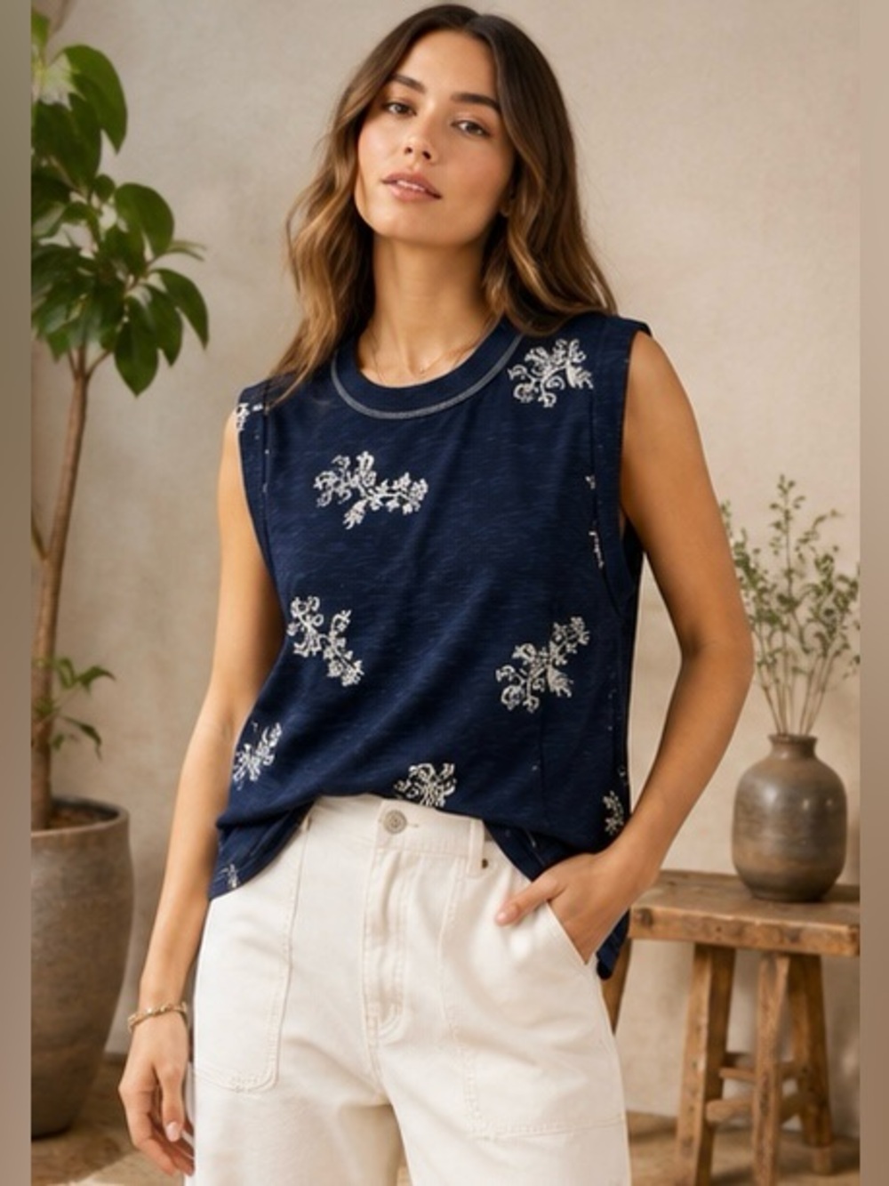 Pilcro Anthropologie Floral Slub Muscle Tank Top Navy Blue XS - Picture 2 of 7